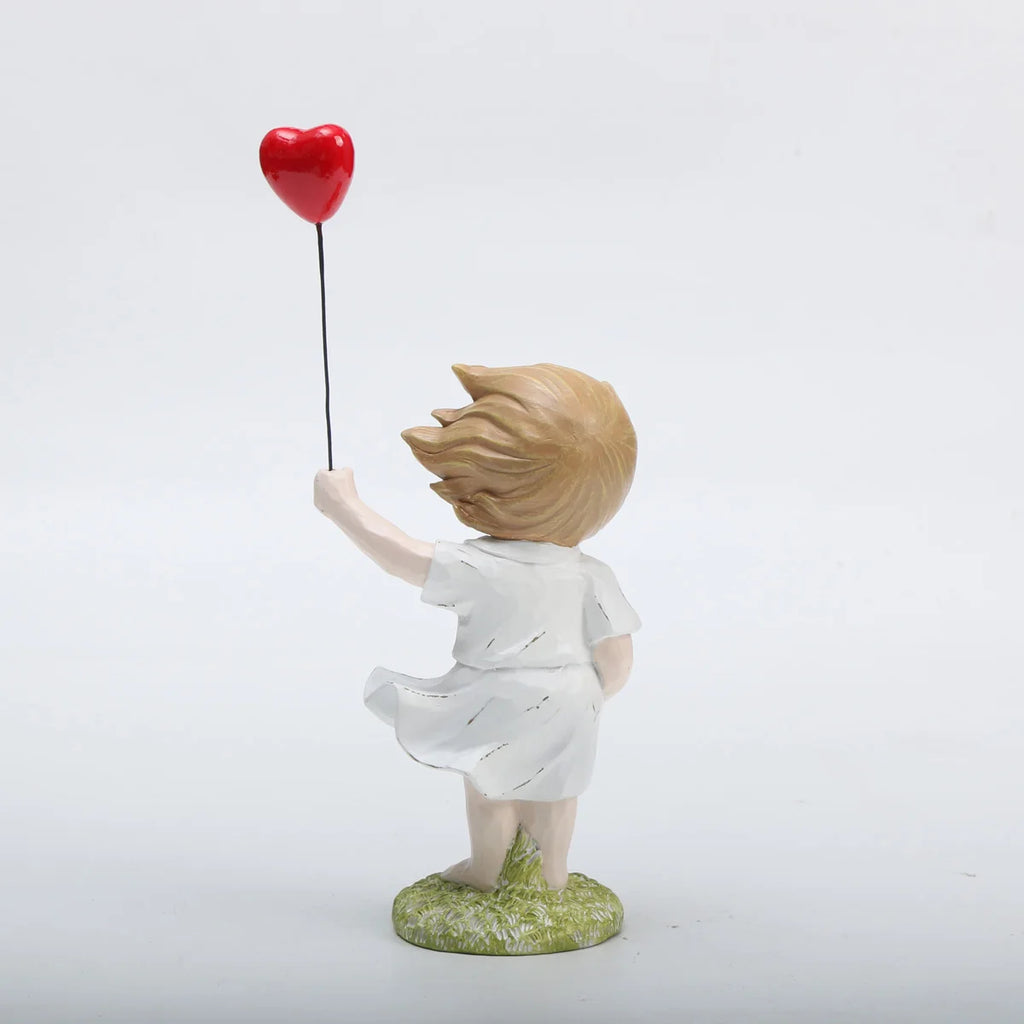 Heart Balloon Girl Sculpture – Modern Art Resin Statue Inspired Décor