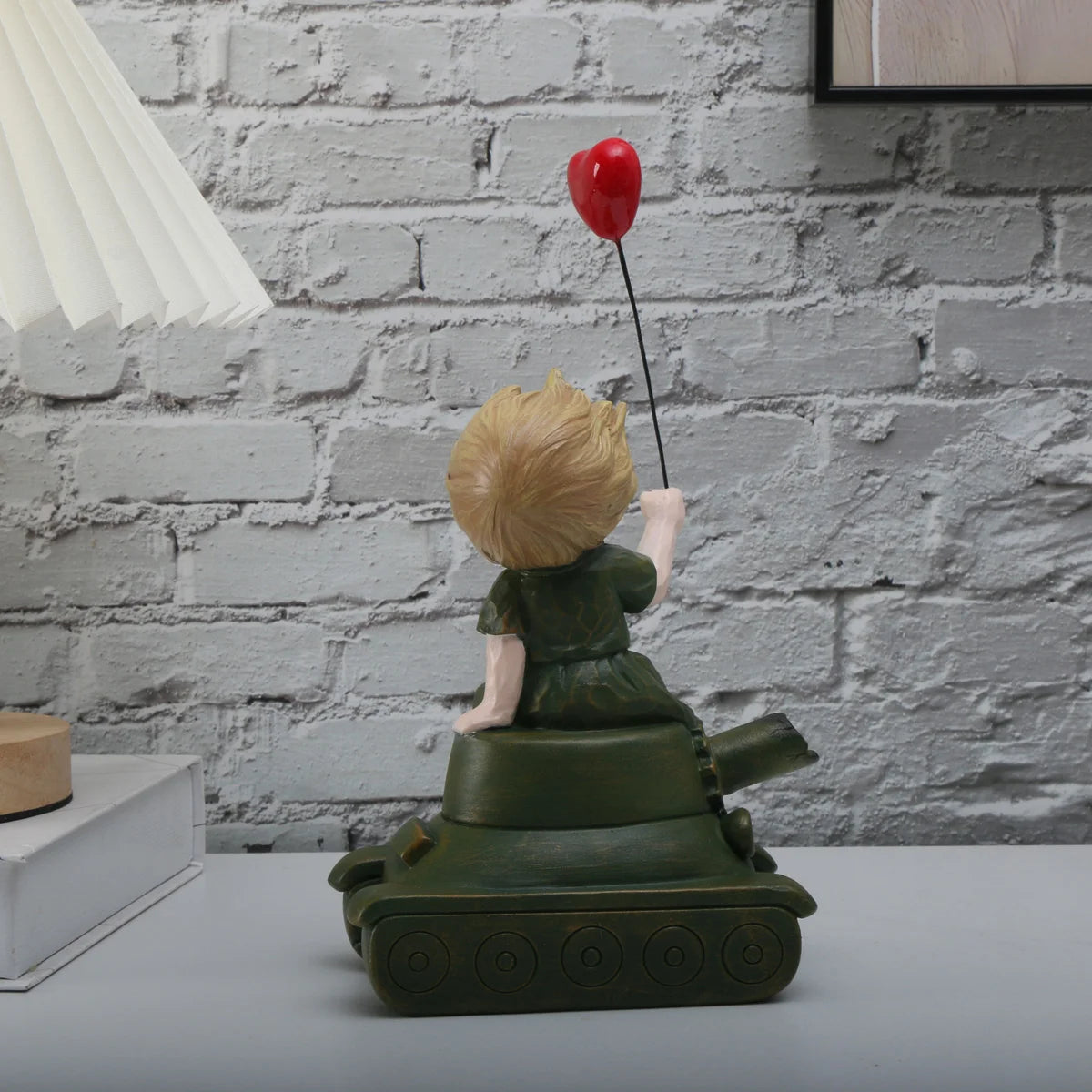 Heart Balloon Girl Sculpture – Modern Art Resin Statue Inspired Décor