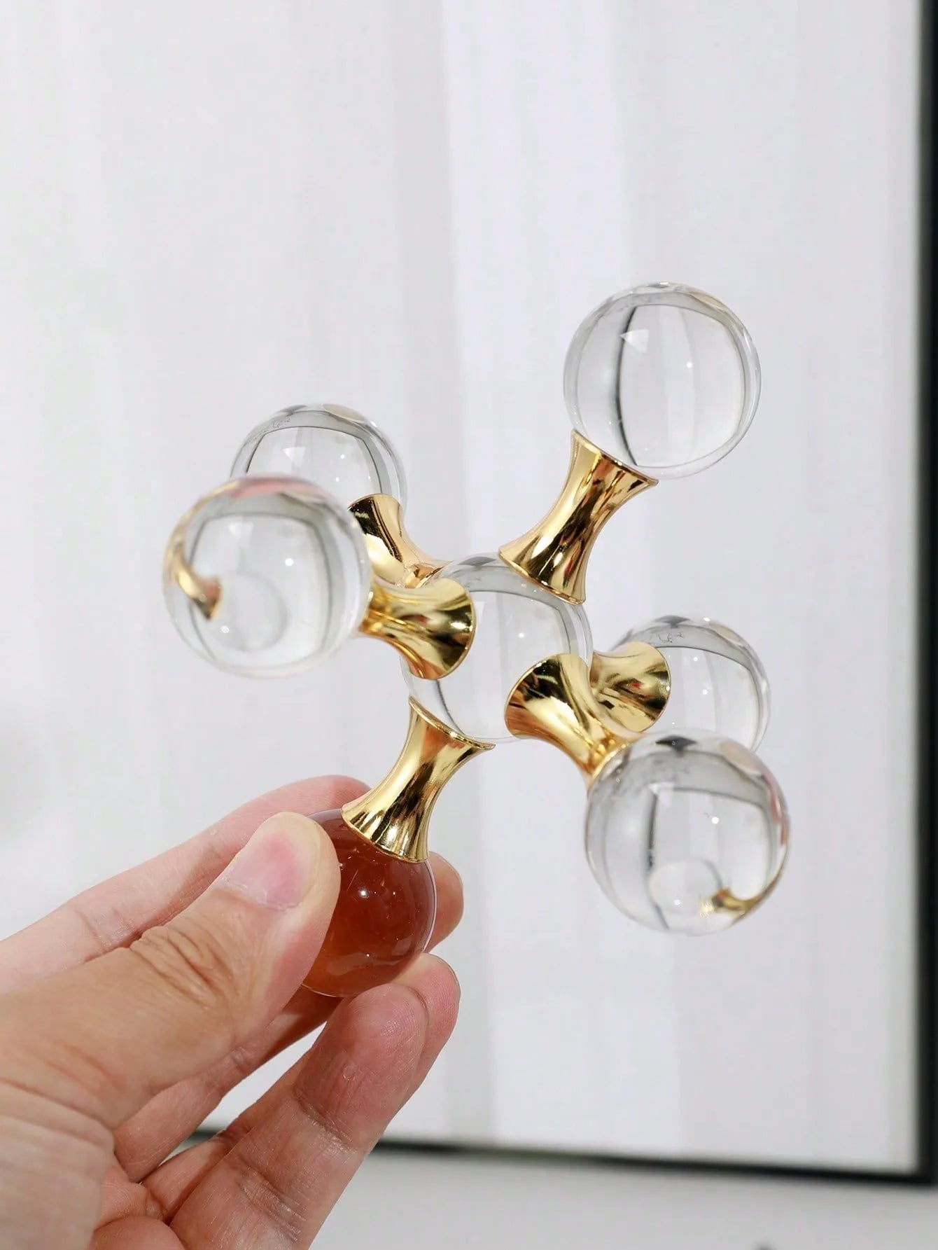 Crystal Geometric Molecular Candle Holder – Luxury Tabletop Decor & Ambient Lighting