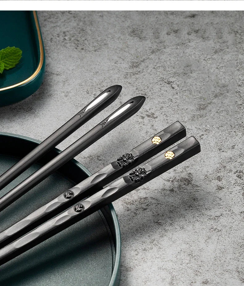 Premium Japanese-Style Chopsticks (5-Pair Set) – Reusable & Non-Slip for Authentic Dining